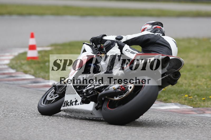 Archiv-2025/08 20.04.2025 Speer Racing ADR/Gruppe gruen/550